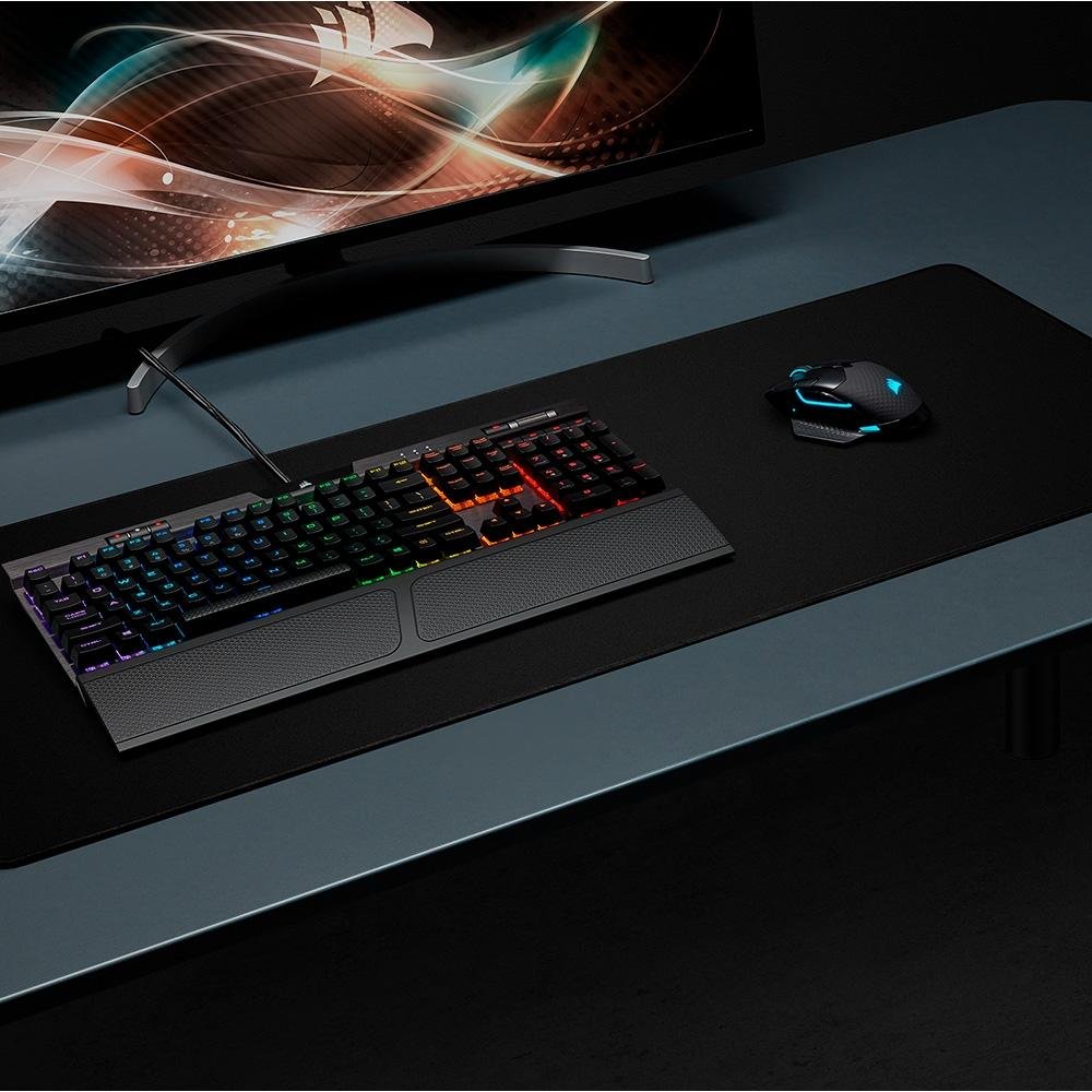 Mousepad Gamer Corsair MM350 PRO XL Estendido, Grande, (930x400mm), Resistente a Respingos, Preto - CH-9413770-WW