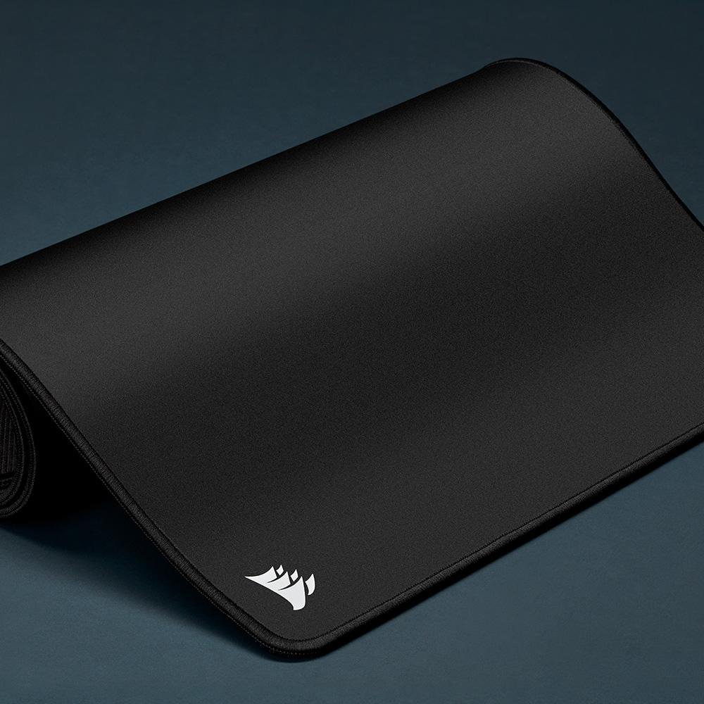 Mousepad Gamer Corsair MM350 PRO XL Estendido, Grande, (930x400mm), Resistente a Respingos, Preto - CH-9413770-WW