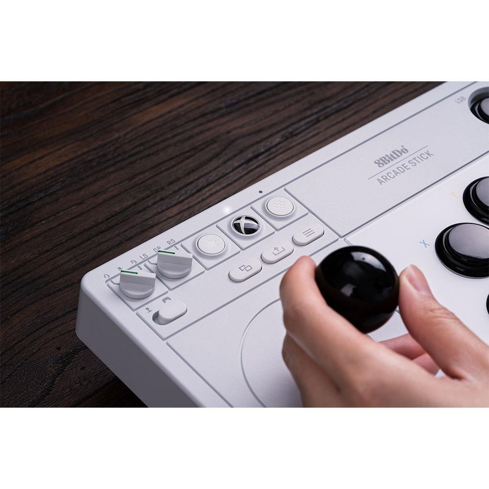 Controle Arcade Stick 8BitDo para Xbox | KaBuM!