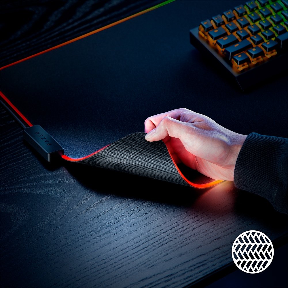 Razer Strider Chroma マウスパッド Mousepad Razer Strider Chroma Híbrido RGB | KaBuM!