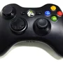 XBOX 360 Super Slim 250gb 2 Controles + Kinect + 5 Jogos Standard Preto