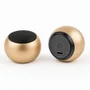 Speaker Bluetooth Compacto 3w Com Design Bolinha E Bateria Durável Cor:dourado